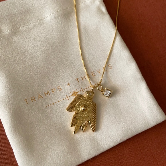 Thunderbird Necklace - Picture 3 of 8